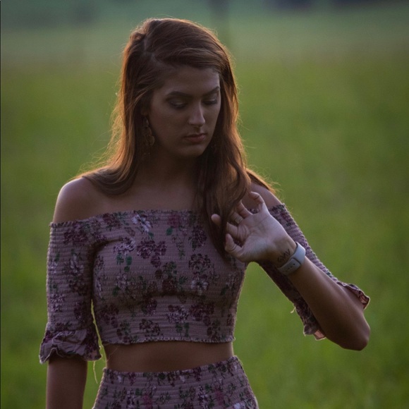 Meet your Posher, Anna ruth - Picture 1 of 1